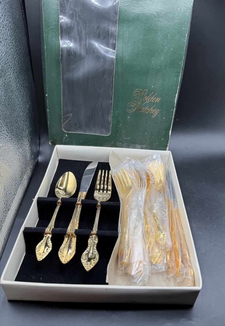 VINTAGE Rare Kenwood Golden Natchez Flatware 24k Gold 20 Piece Set In Box 31D